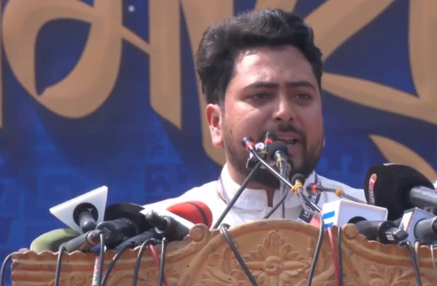 ভোটকেন্দ্রের ৪০০ গজের মধ্যে মোবাইল&hellip;