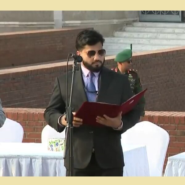 মুক্তিযুদ্ধ বিষয়ক মন্ত্রণালয়ের প্রতিমন্ত্রী হিসেবে শপথ নিলেন ইশরাক হোসেন