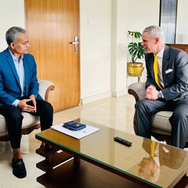 বাংলাদেশের লজিস্টিকস ও রেল খাতে বিনিয়োগে আগ্রহ প্রকাশ করেছে&hellip;