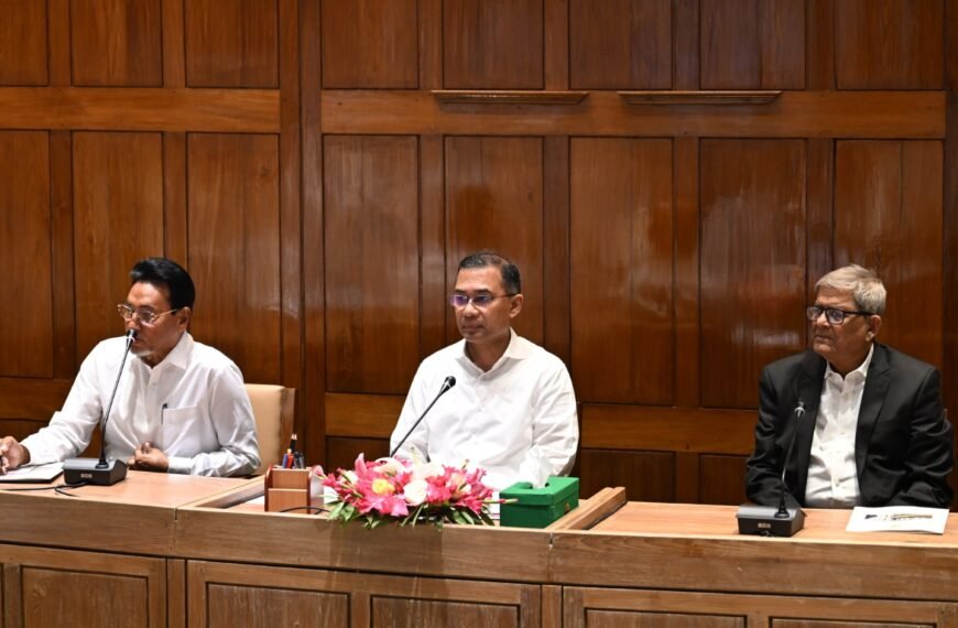 সরকার দলীয় সংসদ সদস্যদের সঙ্গে বৈঠক করেছেন&hellip;