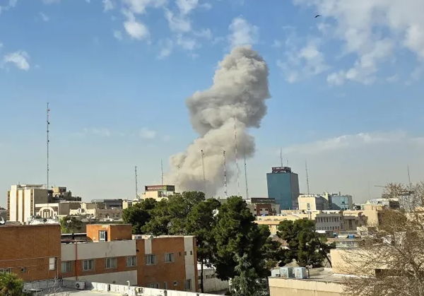 ইরানে হামলা চালিয়েছে যুক্তরাষ্ট্র ও ইসরায়েল