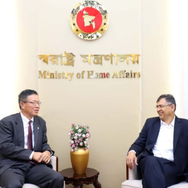 পুলিশ পুনর্গঠনে জাপানের সহযোগিতা চেয়েছেন স্বরাষ্ট্রমন্ত্রী সালাহউদ্দিন আহমদ