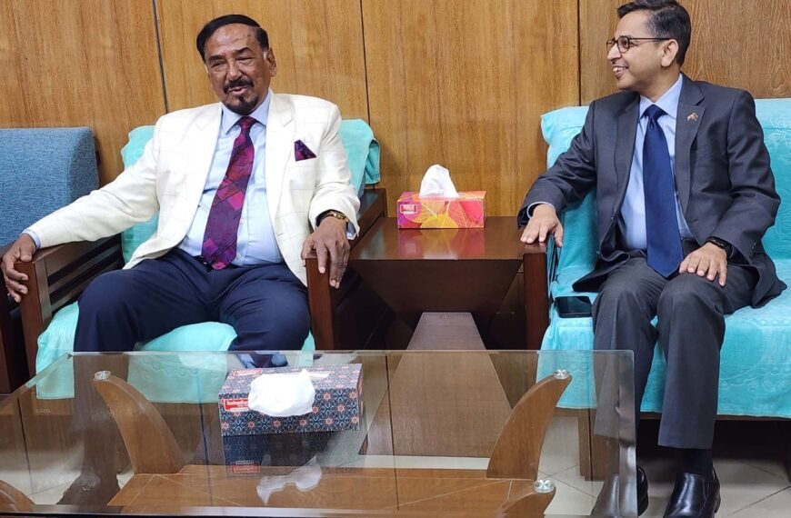 মুক্তিযুদ্ধ বিষয়ক মন্ত্রী হাফিজ উদ্দিন…