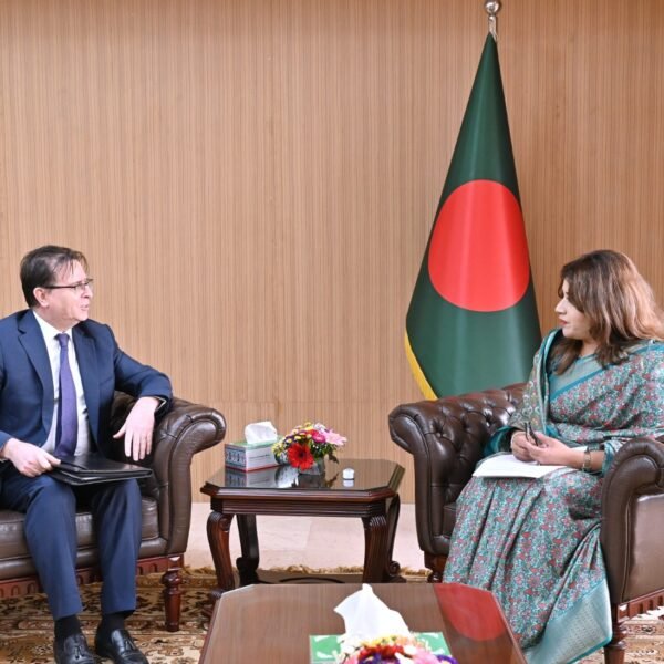 বাংলাদেশ-তুরস্ক সম্পর্ক আরও জোরদারে কাজ করার অঙ্গীকার