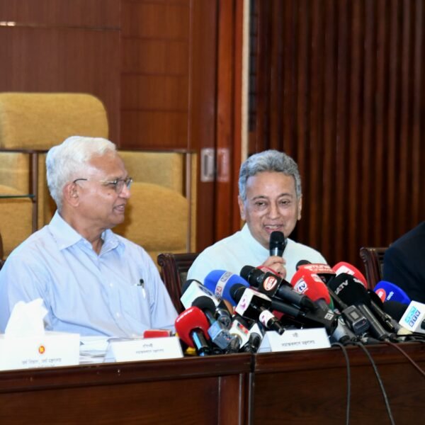 পরিবারের নারী প্রধানের নামে ‘ফ্যামিলি কার্ড’ প্রদানের যুগান্তকারী কর্মসূচী&hellip;