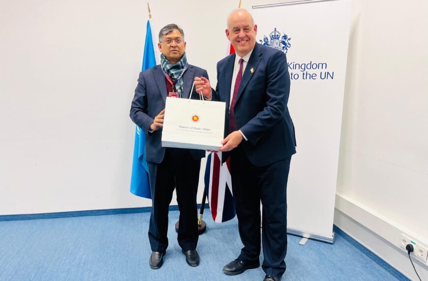 ভিয়েনায় স্বরাষ্ট্রমন্ত্রী ও ব্রিটিশ স্বরাষ্ট্র প্রতিমন্ত্রীর দ্বিপাক্ষিক&hellip;