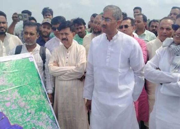 মেঘনার ভাঙন এলাকায় ৬২ কিলোমিটার বাঁধ নির্মাণের পরিকল্পনা সরকারের:&hellip;