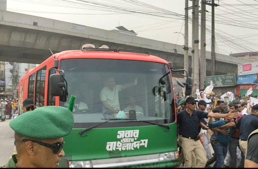 ভোগড়া বাইপাসে প্রধানমন্ত্রী তারেক রহমানকে গণসংবর্ধনা