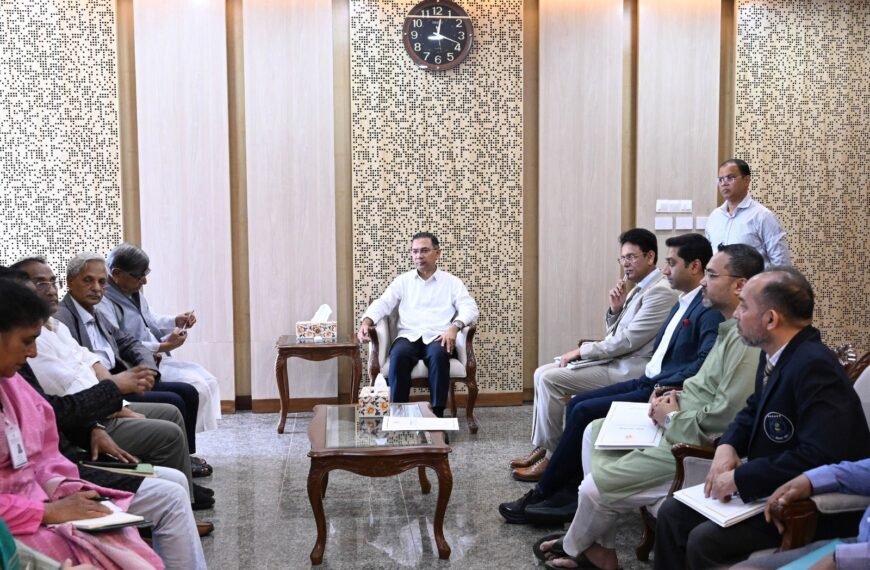 শিক্ষার্থীদের মধ্যে পাঠাভ্যাস বাড়াতে একসঙ্গে&hellip;