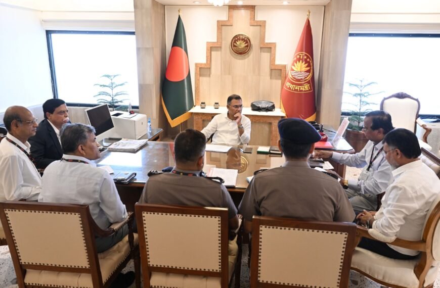 উচ্ছেদ হওয়া হকারদের দ্রুত পুনর্বাসনের&hellip;