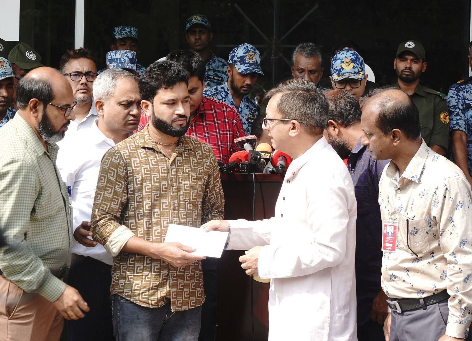 বাহরাইনে নিহত প্রবাসী গিরিশ চন্দ্র সূত্রধরের মরদেহ দেশে পৌঁছেছে,&hellip;
