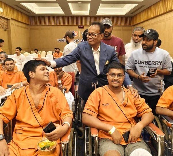 থাইল্যান্ডে চিকিৎসাধীন জুলাই যোদ্ধাদের খোঁজ নিলেন মন্ত্রী ফকির মাহবুব&hellip;