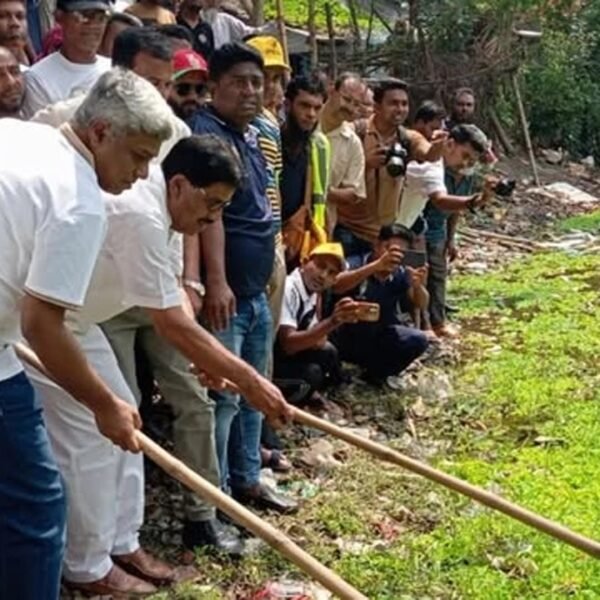 ডেঙ্গু প্রতিরোধে যশোরে পরিচ্ছন্নতা অভিযান উদ্বোধন করলেন বিদ্যুৎ, জ্বালানি&hellip;