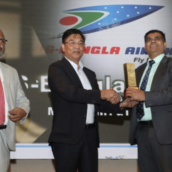 টোয়াব ইন্টারন্যাশনাল ট্যুরিজম অ্যাওয়ার্ডে ‘বেস্ট ডমেস্টিক এয়ারলাইন্স’ পুরস্কার পেলো…