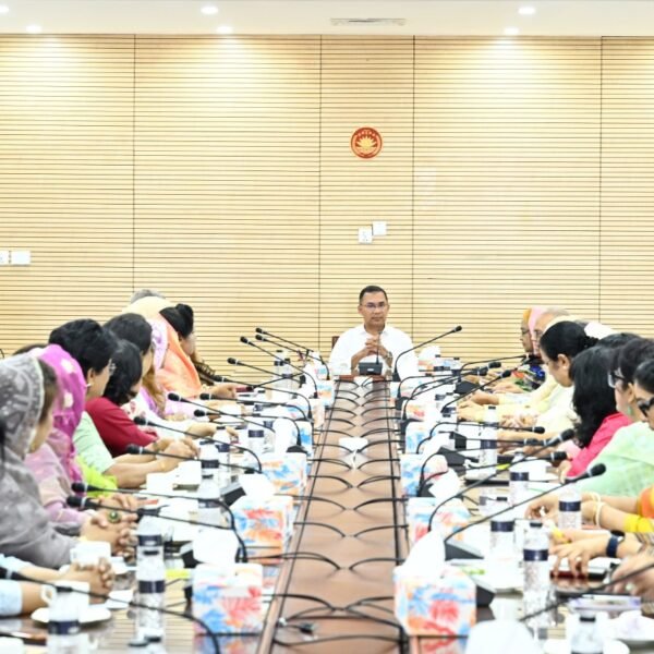 প্রধানমন্ত্রী তারেক রহমানের সভাপতিত্বে সংরক্ষিত মহিলা আসনের নবনির্বাচিত সংসদ সদস্যদের বৈঠক অনুষ্ঠিত