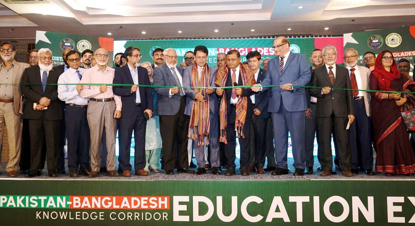 বাংলাদেশ-পাকিস্তান এডুকেশন এক্সপো-২০২৬ উদ্বোধন করলেন শিক্ষামন্ত্রী ড. এহছানুল হক মিলন