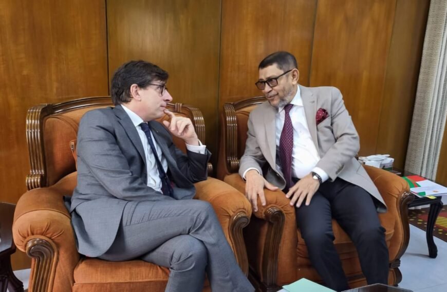 উদীয়মান স্বাস্থ্য চ্যালেঞ্জ মোকাবিলায় বাংলাদেশকে সহযোগিতার আশ্বাস&hellip;