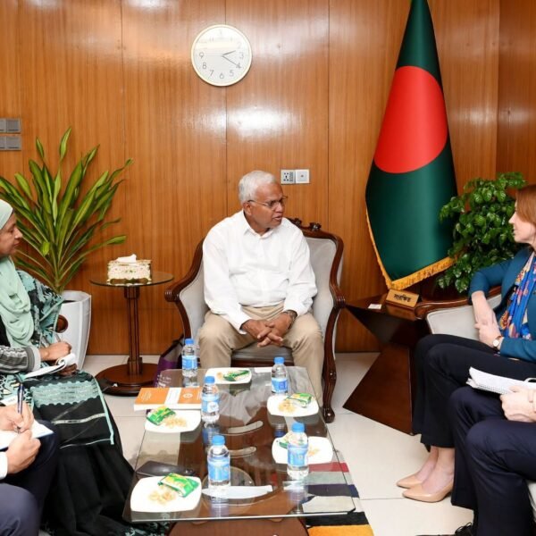 দক্ষতা উন্নয়ন ও শিশুদের অনলাইন নিরাপত্তায় একসঙ্গে কাজ করবে&hellip;
