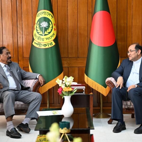 স্পীকারের সাথে সৌজন‌্য সাক্ষাৎ করলেন ইরানের রাষ্ট্রদূত