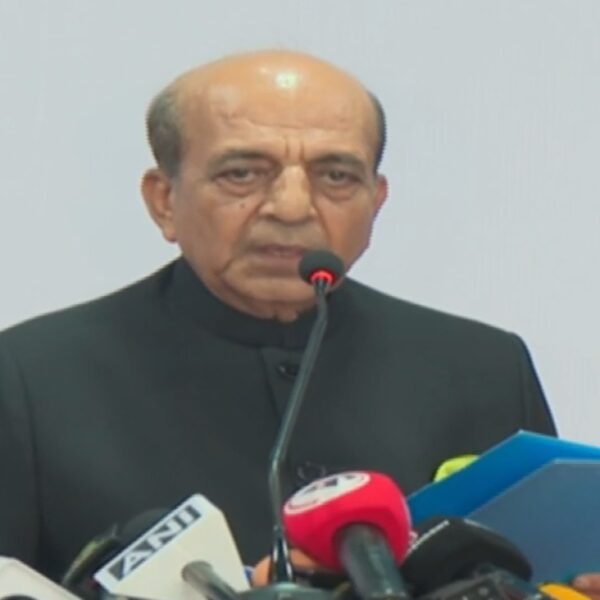 দুই বছর পর বাংলাদেশিদের জন্য পুনরায় ট্যুরিস্ট ভিসা চালু&hellip;