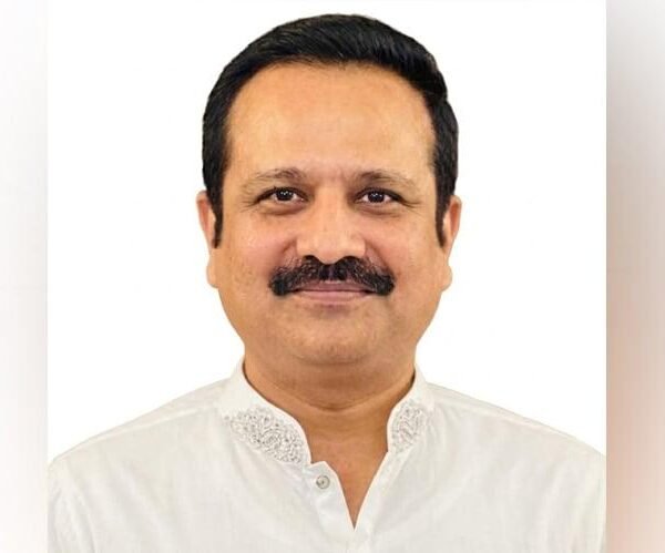 বিসিকের নতুন চেয়ারম্যান হলেন বেনজীর আহমেদ টিটো