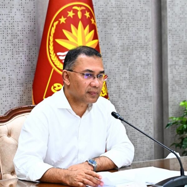 চা শিল্পের বিকাশে সর্বাত্মক সহযোগিতার আশ্বাস প্রধানমন্ত্রীর, সমস্যা সমাধানে কমিটি গঠনের নির্দেশ