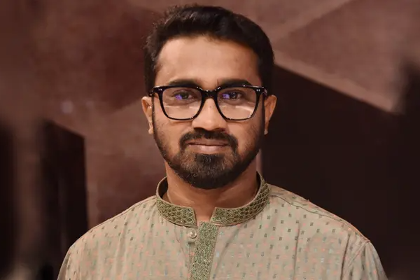 সচিব পদমর্যাদায় প্রধানমন্ত্রীর রাজনৈতিক সহকারী হলেন মোঃ রাশেদ খান