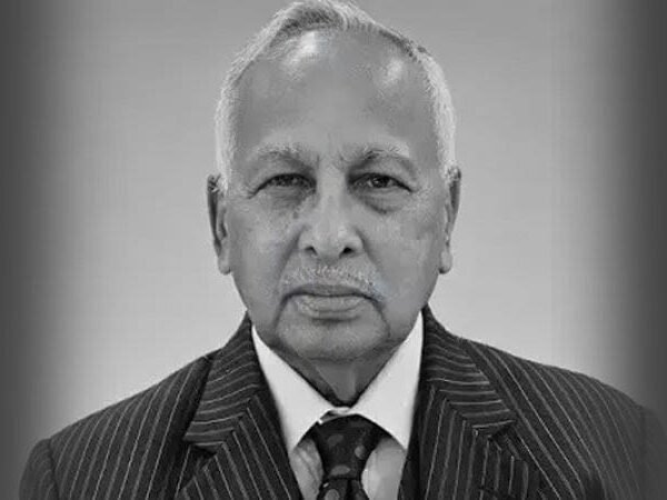 সাবেক অস্থায়ী রাষ্ট্রপতি ও স্পিকার ব্যারিস্টার জমির উদ্দিন সরকার ইন্তেকাল করেছেন