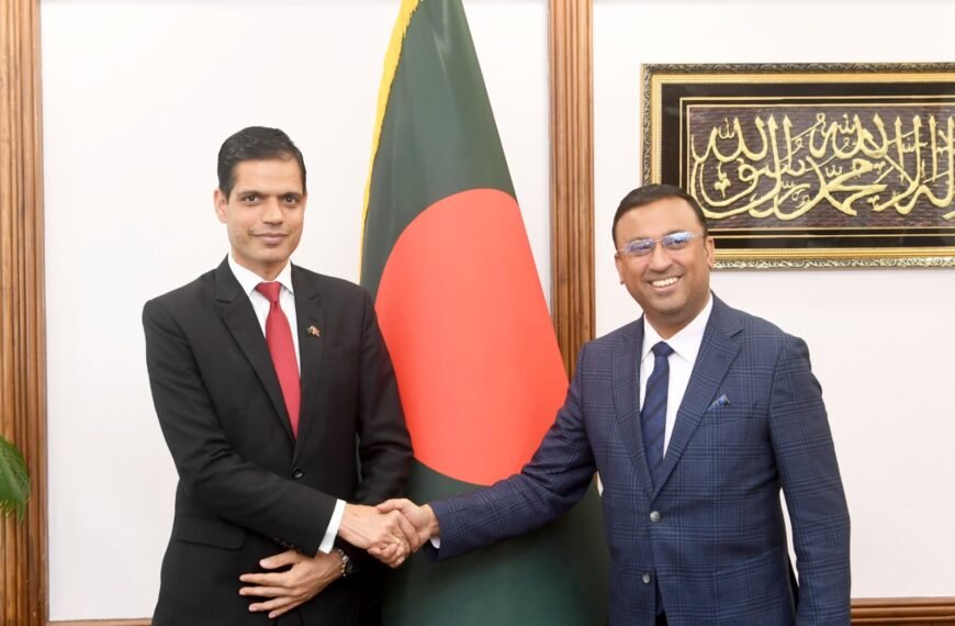 পররাষ্ট্র উপদেষ্টার সঙ্গে সৌজন্য সাক্ষাৎ করলেন নেপালের&hellip;