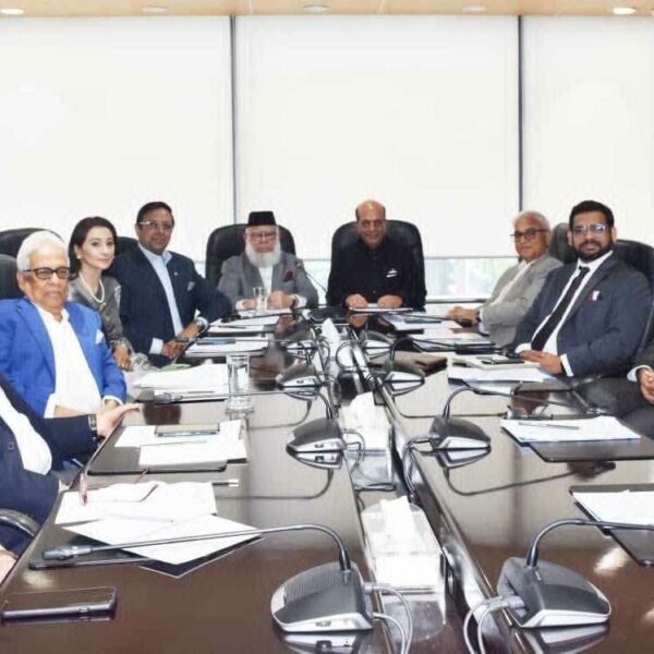 আইসিসিবি সভাপতির সঙ্গে ভারতের হাই কমিশনারের বৈঠক, বিনিয়োগ ও…