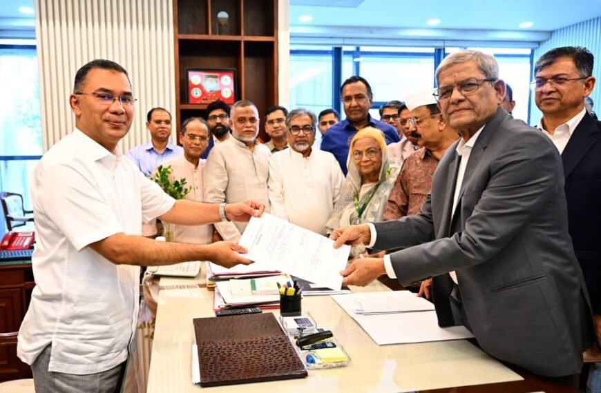 রাষ্ট্রপতি পদে বিএনপির প্রার্থী মির্জা ফখরুল ইসলাম&hellip;