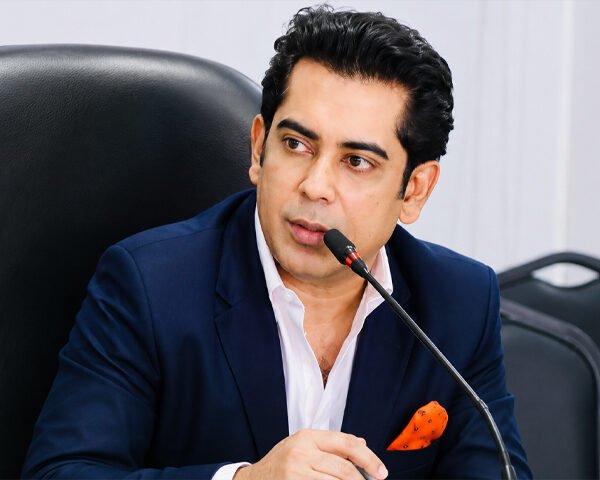 তথ্য ও সম্প্রচার মন্ত্রী হলেন ব্যারিস্টার আন্দালিভ রহমান পার্থ
