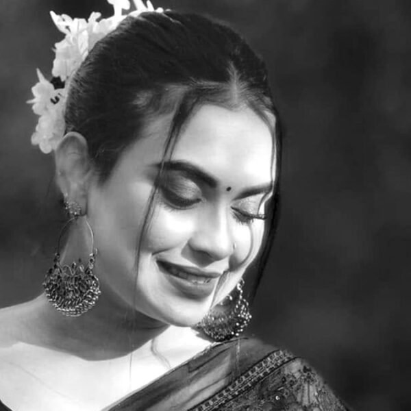 বসুন্ধরায় অভিনেত্রী ও মডেল রিধিকা রিধির মরদেহ উদ্ধার