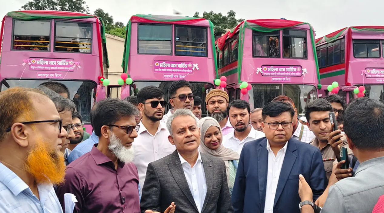 নারীদের নিরাপদ যাতায়াতে চালু হলো ‘মহিলা বাস সার্ভিস’