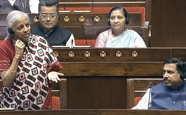 ম্যানুফ্যাকচারিং ও ডিজিটাল অর্থনীতিতে ভর করে ৫ ট্রিলিয়ন ডলারের&hellip;