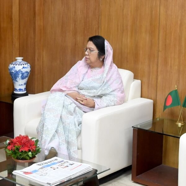 বাংলাদেশের পর্যটন ও এভিয়েশন খাতে সহযোগিতার আশ্বাস ইন্দোনেশিয়ার