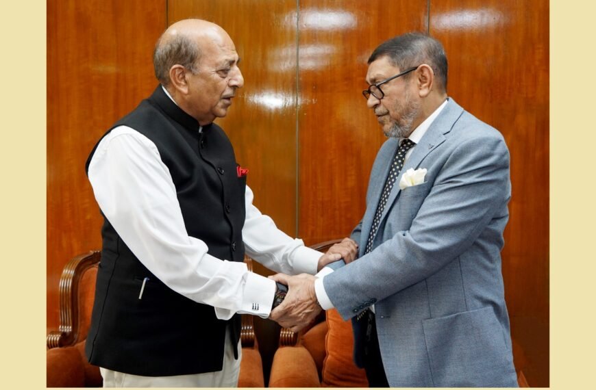 স্বাস্থ্যমন্ত্রীর সঙ্গে সৌজন্য সাক্ষাৎ করলেন&hellip;