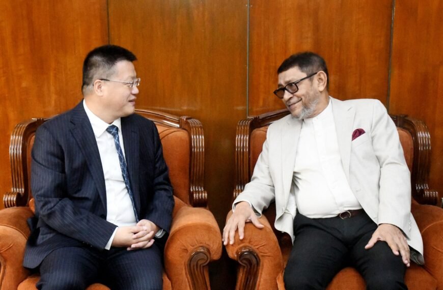 স্বাস্থ্যমন্ত্রীর সঙ্গে সৌজন্য সাক্ষাৎ করলেন&hellip;