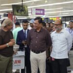 হযরত শাহজালাল আন্তর্জাতিক বিমানবন্দরে আকস্মিক পরিদর্শন করলেন বেসামরিক বিমান পরিবহন ও পর্যটন মন্ত্রী এম রশিদুজ্জামান মিল্লাত